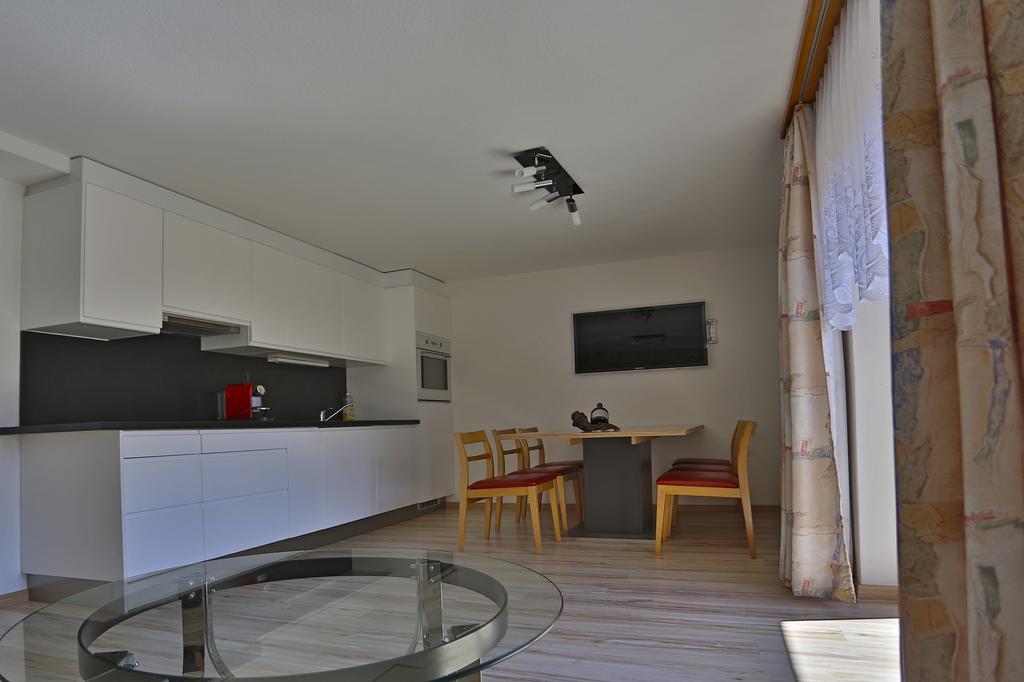 Hotel Eden Grachen Ngoại thất bức ảnh